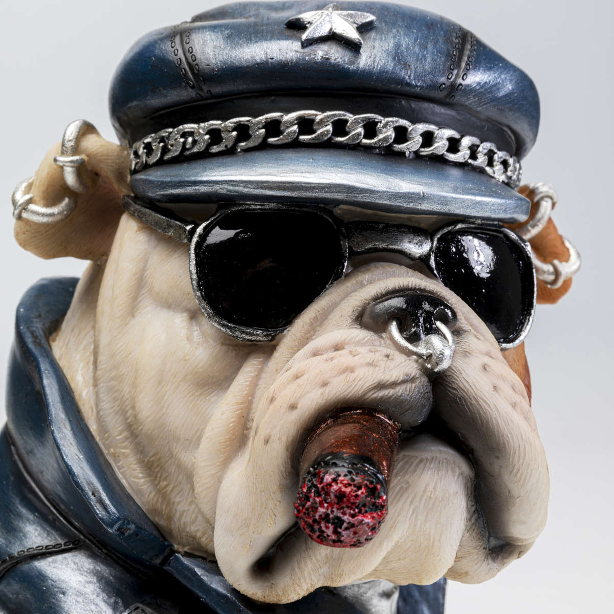 Punk bulldog sparegris