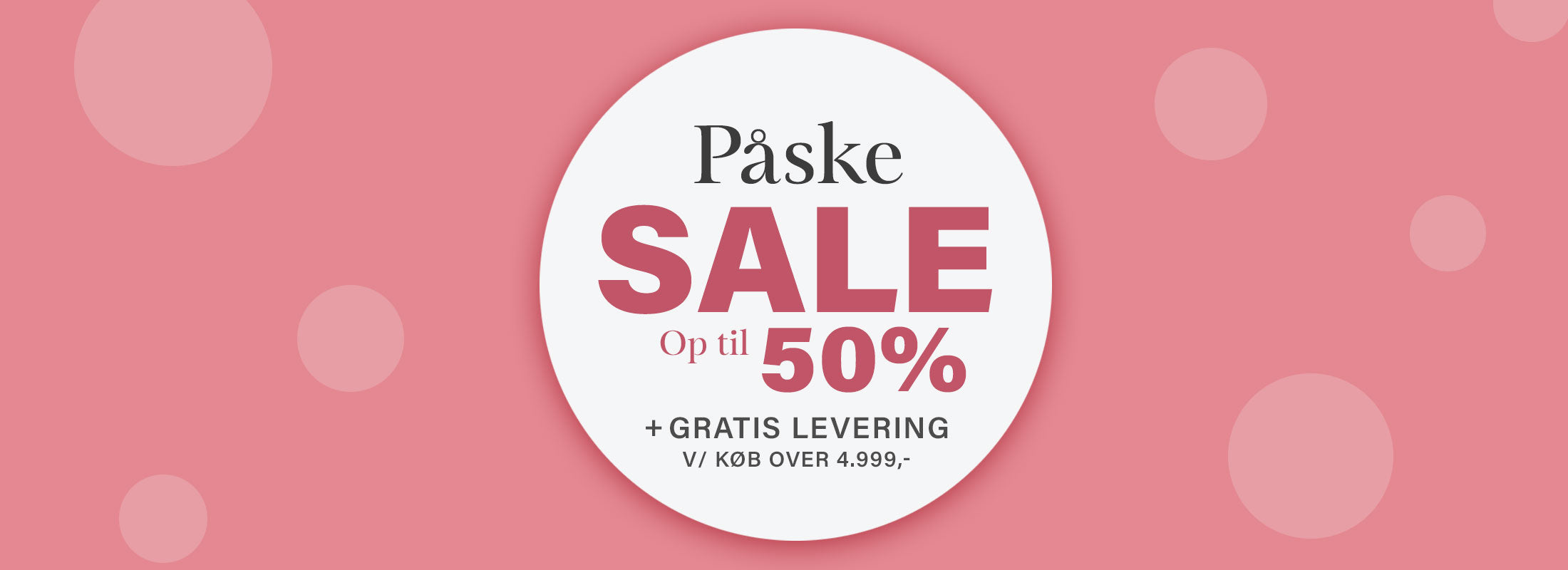 Udsalg på møbler, spar op til 50% på Sofaer, senge og boligtilbehør.